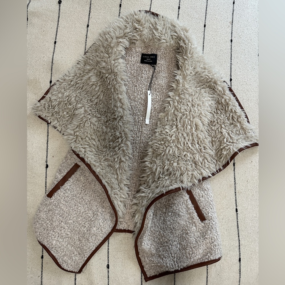 Love Tree brand faux fur vest cardigan